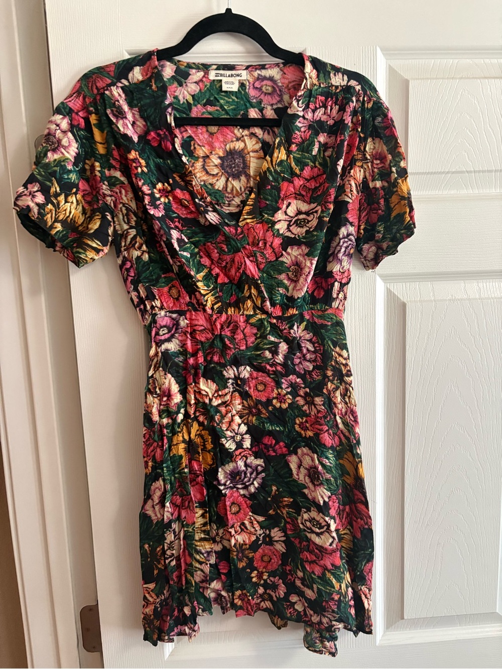 Billabong mini dress floral short sleeve tie back boho bohemian feminine M